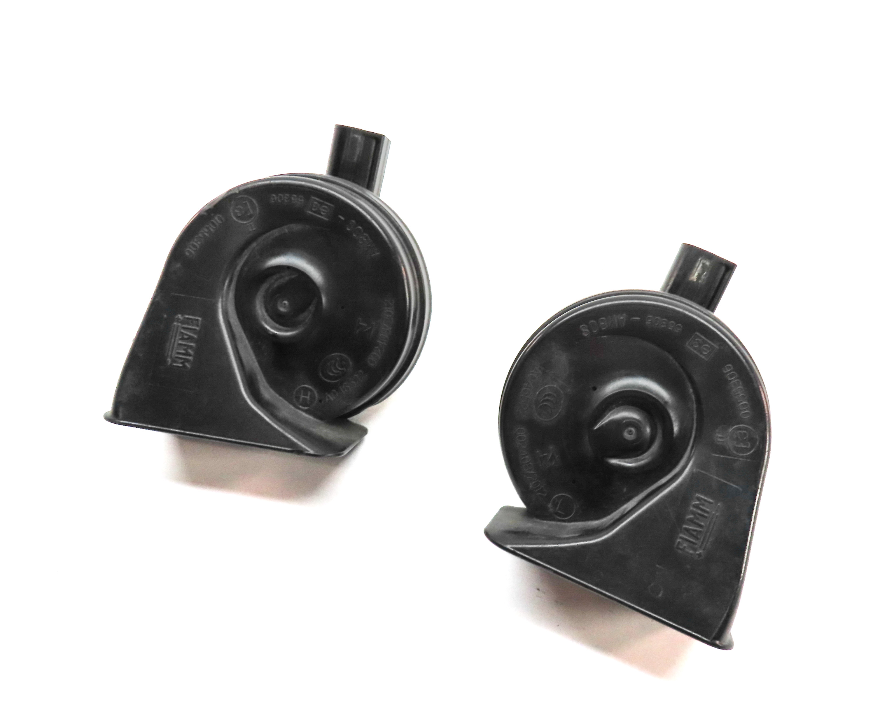 16-22 BMW X1 F48 FRONT HIGH LOW TONE NOTE HORN SET/2 — exact item pictured